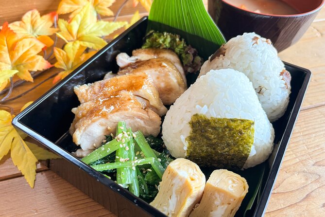 World Famous Dish Teriyaki Chicken Bento with Onigiri - Introduction: What to Expect from This Japanese Cooking Class