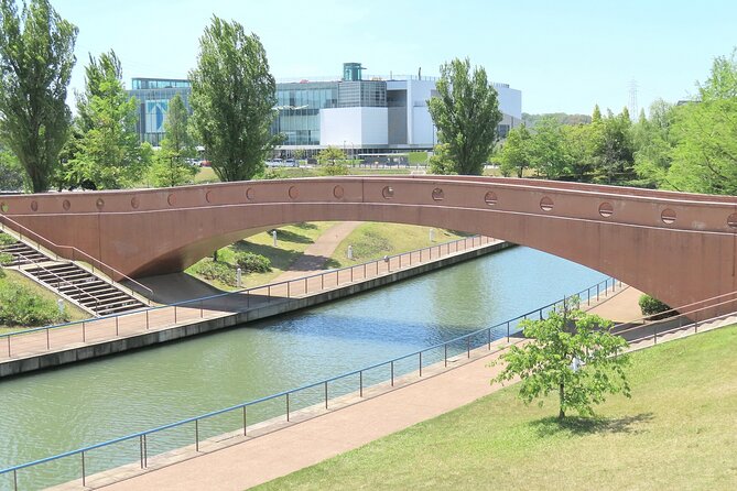 Toyamas Starbucks and Glass Art from Tokyo by Bullet Train - Who Should Consider This Tour?