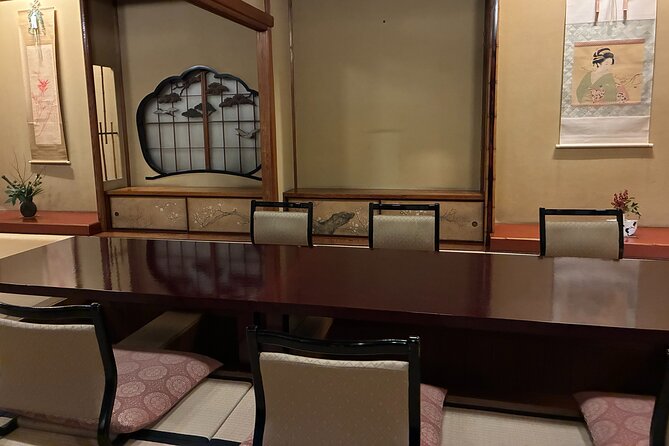 Asakusa Walking Tour: Private Geisha & Kaiseki Lunch (4-8 Guests) - What Makes This Tour Stand Out?