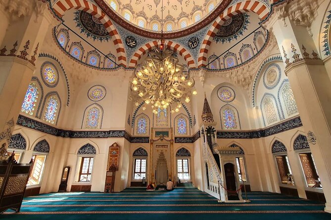 Tokyo Muslim Friendly Customizable Tour with Guide - A Deep Dive into the Itinerary