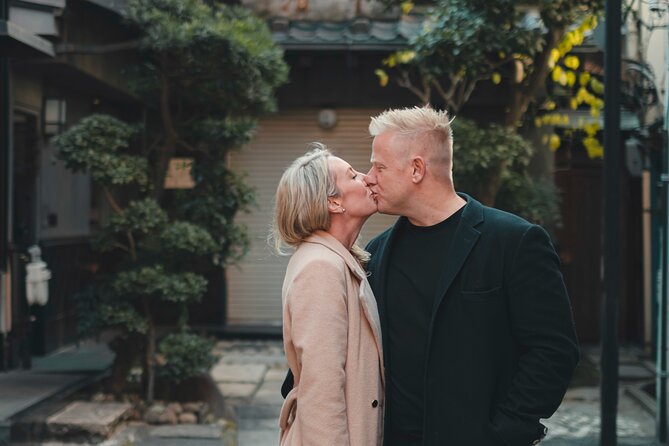 Street style photography service for visitors in Japan - Who Will Love This Tour?