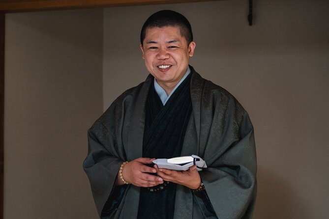 Tokyo Zen Meditation, Calligraphy, and Tea Experience - Optional Exploring: Garden and Walks