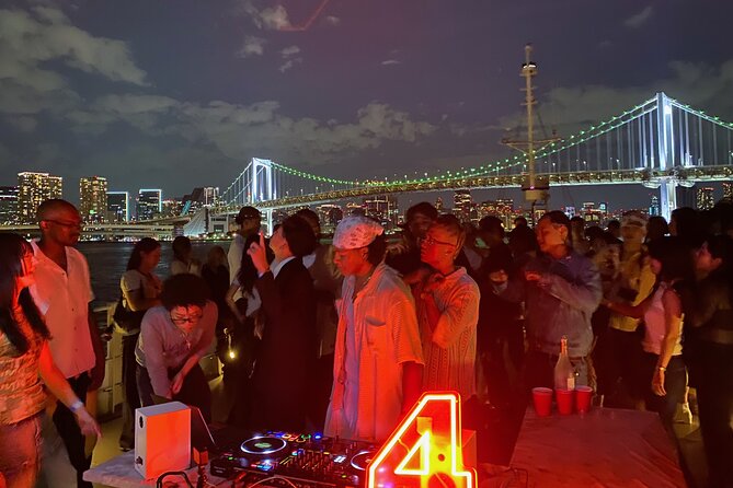 Tokyo Sunset Boat Party with Music Drinks and Vibes - Key Points