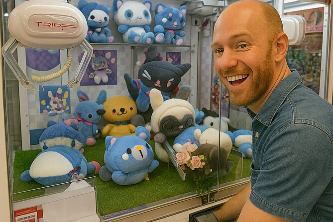 Tokyo Pop Culture Deep Dive: 100 Yen Shop & Gachapon Exploration - What We Loved About the Experience