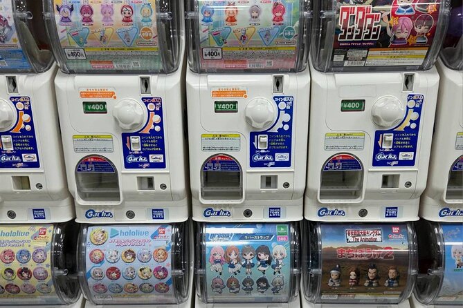 Tokyo Pop Culture Deep Dive: 100 Yen Shop & Gachapon Exploration - The Value of This Experience