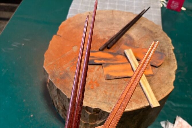 Premium Craft Shape Personal Chopsticks from Instrument Wood - An In-Depth Look at the Chopstick Crafting Workshop