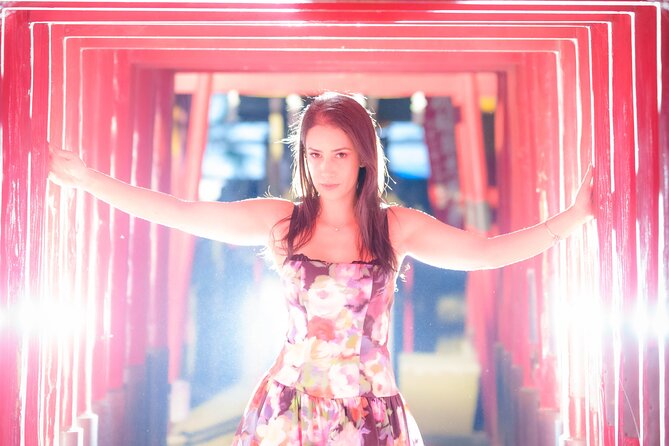 Tokyo Shinjuku Night Photo Tour with Pro Gota - The Experience in Detail: What to Expect