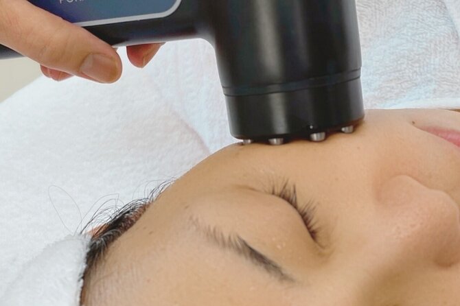 Tokyo Private Intensive Facial care 80 min with Gift - What Makes This Experience Unique?