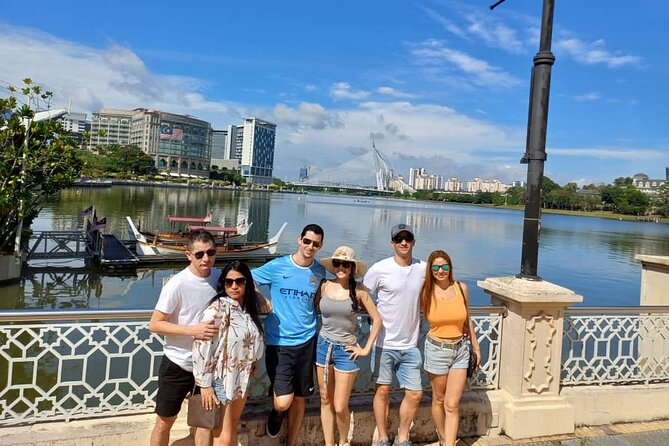 Putrajaya City Tour from Kuala Lumpur with Sight Seeing Cruise - FAQ
