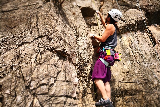 Half-Day Guided Rock Climbing in Batu Caves, Malaysia - What’s Included and What to Prepare