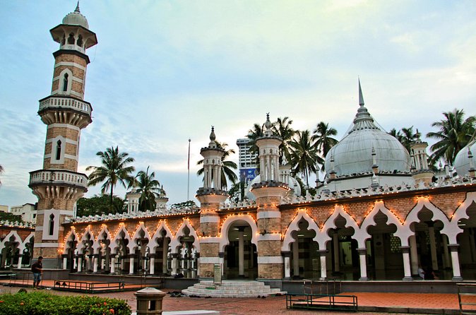 Kuala Lumpur's Cultural Highlights and Landmarks: A Self-Guided Audio Tour - Who should consider this tour?