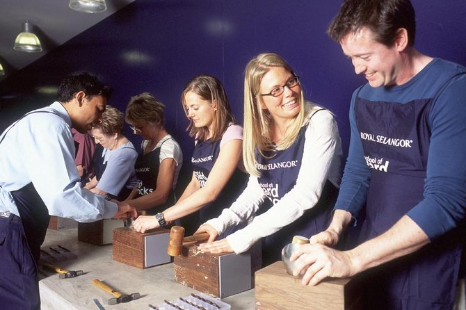 Batu Caves and Malaysian Handicraft Tour with Batik & Pewter - A Deep Dive into the Tour Experience