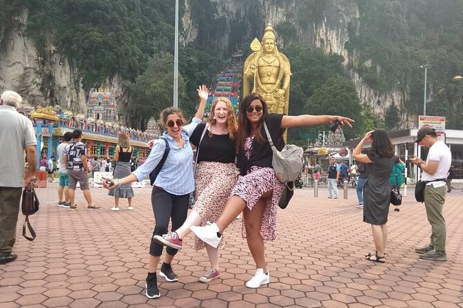 Batu Caves and Malaysian Handicraft Tour with Batik & Pewter - Exploring Kuala Lumpurs Cultural Treasures: Batu Caves and Malaysian Handicraft Tour