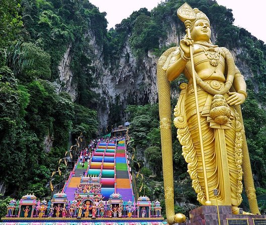 Kuala Lumpur Suburbs and Batu Caves Tour - Key Points