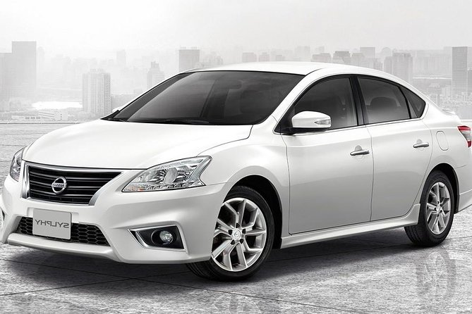 Kuala Lumpur Airport Arrival Transfer En-route Putrajaya Photo Stop - En-route to Putrajaya: The First Scenic Stop