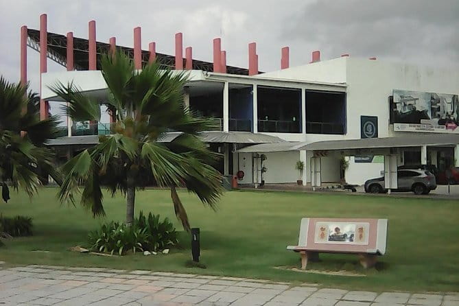 Kuala Lumpur Airport Departure Transfer from KL City - Extra Charges and Considerations