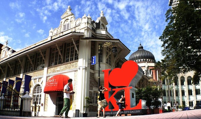 Kuala Lumpur City Tour include Batu Caves - Photo stop at Istana Negara