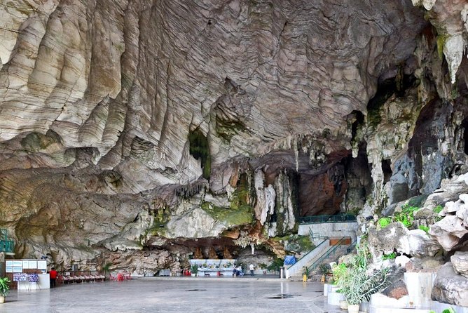 Ipoh Heritage, Caves And Cave Temple Tour - Key Points