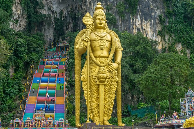 Blue Mosque and Batu Caves Private Tour from Kuala Lumpur - What Travelers Love About This Tour