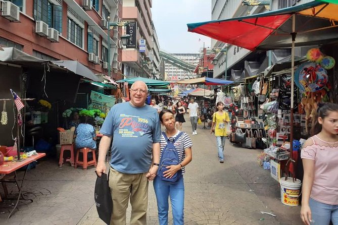 Private Layover Tour from Airport : Best of Kuala Lumpur - FAQ