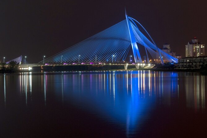 Private Half-Day Putrajaya Tour with Lake Cruise - How Does the Tour Feel in Practice?