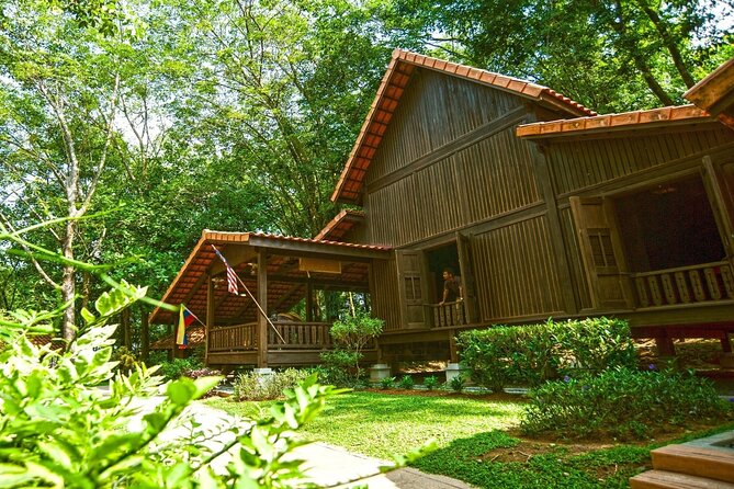 Private Half-Day Putrajaya Tour with Lake Cruise - Final Thoughts