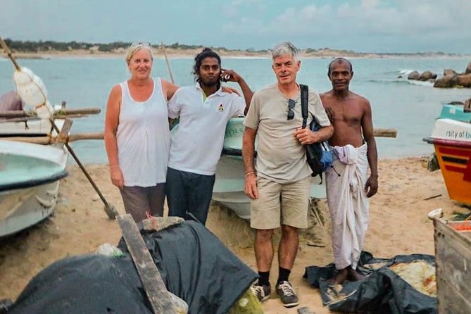 Colombo (CMB) Airport to Negombo City Private Transfer - Seamless Travel from Colombo Airport to Negombo in Style and Comfort