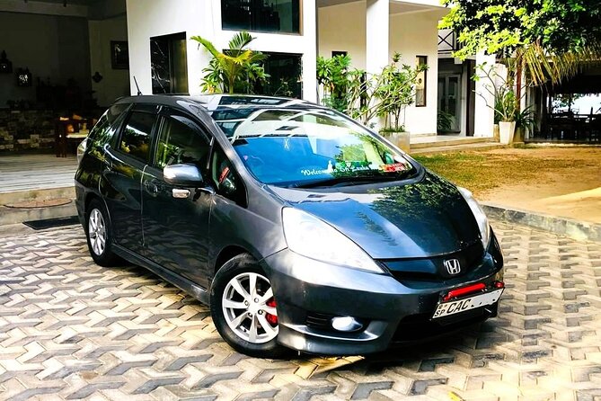 Sri Lanka Private Transfer from Colombo Airport to Anywhere - The Details: What to Expect from This Airport Transfer