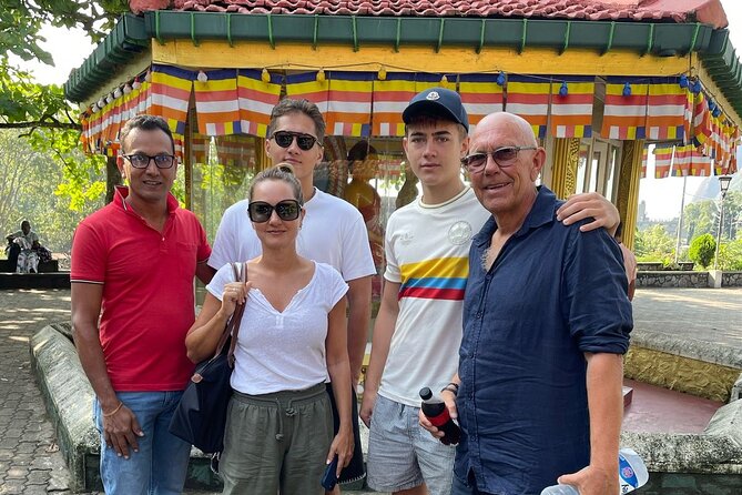 Sri Lanka Personal Tour Driver in a Private Vehicle - Exploring the Itinerary