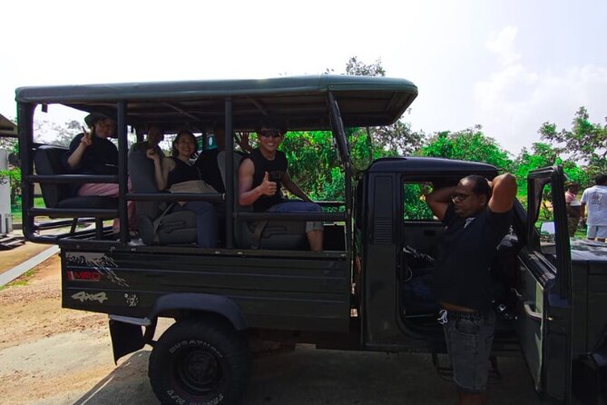 Private Taxi Service Around Sri Lanka with Airport Pickup & Drop - In-Depth Look at the Experience