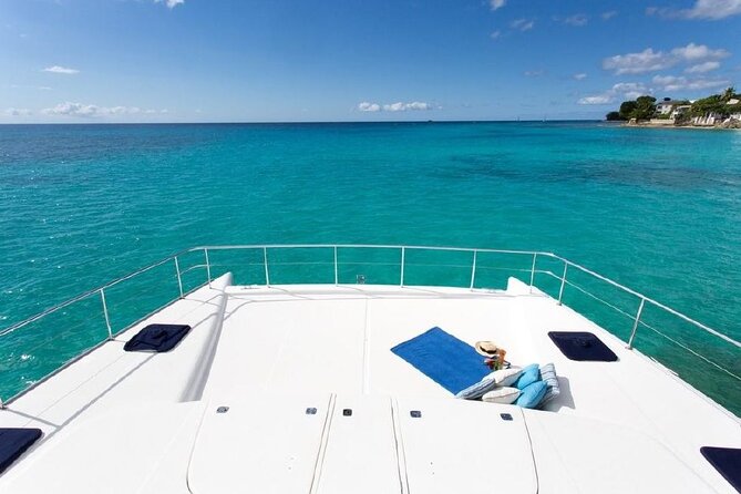 4hr Private Luxury Yacht with Snorkeling, DJ, Bar, Food - The Sum Up