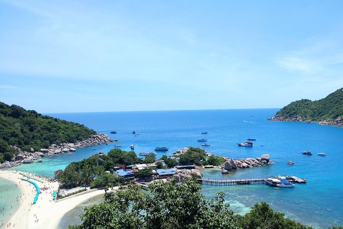 Snorkel Tour to Koh Nangyuan and the hidden bays of Koh Tao onboard the Oxygen - What to Expect on this 7-Hour Snorkel Tour