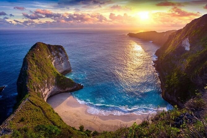 Discover the Enchanting Beauty of West Nusa Penida Private Tour - Good To Know