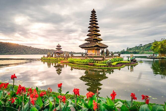 Full Day Tour Bedugul Sightseeing and Tanah Lot Temple - Exploring Bali’s Iconic Temples and Scenic Highlights: A Full Day in Bedugul and Tanah Lot