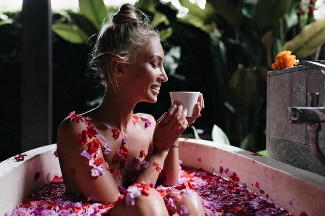 Bali Kuta Luxury Spa Massage Scrub Flowerbath 2 Hour treatment - Good To Know