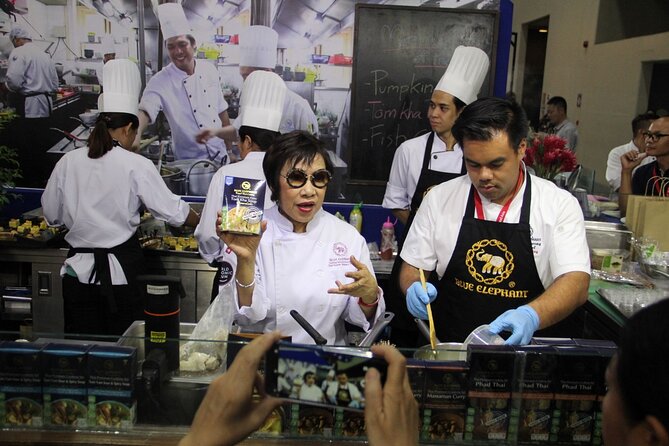 Blue Elephant Sathorn Bangkok Cooking School with Michelin Guide - What Makes This Tour Stand Out?