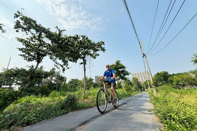 Bangkok Thonburi Backstreets and 3 Peaceful Temple Bike Tour - Frequently Asked Questions