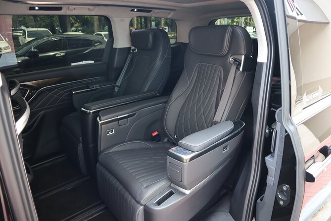 Limousine full day in Bangkok (8 hour) - Why Choose a Limousine Tour Around Bangkok?