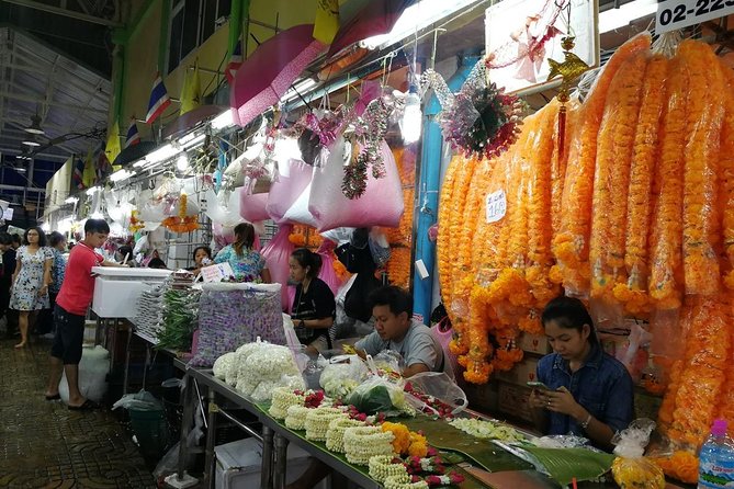 Private - Bangkok TUKTUK Tour by Night incl. snack and cold drink - Who Would Enjoy This Tour?