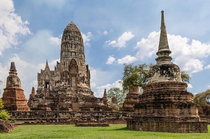 Three Temple Ayutthaya Tour with Scenic Boat Ride - What Makes This Tour Stand Out