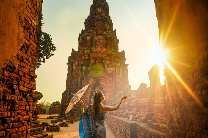 Bangkok Private Car: Ayutthaya Mahathat, Wat Chai & Market (8h) - Exploring Ayutthaya with a Private Car Tour from Bangkok