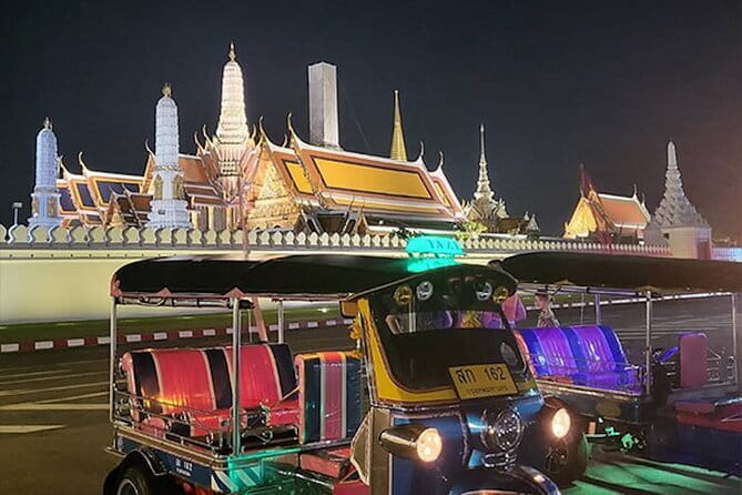 Tuk-Tuk Tour Bangkok By Night With Chinatown Street - A Closer Look at the Itinerary