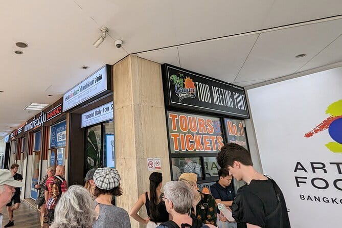 Bangkok 2 hour Teak Boat Canal Tour - Who Should Consider This Tour?