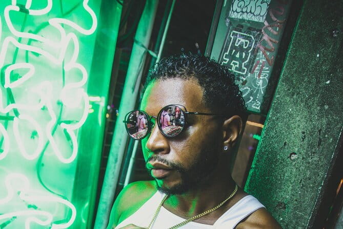 Chinatown (Yaowarat Road) Neon Photoshoot - What to Expect: The Itinerary and Experience