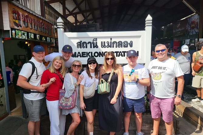 Private tour to Railway Market and Floating Market - Is This Tour Worth It?