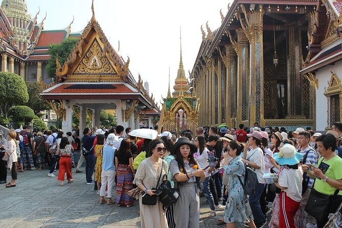 Royal Palace Bangkok Entrance Ticket with Hotel Pick Up - What You Can Expect from the Tour