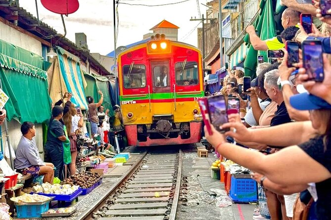 Floating and Train Market Experience from Bangkok - What To Expect From the Tour