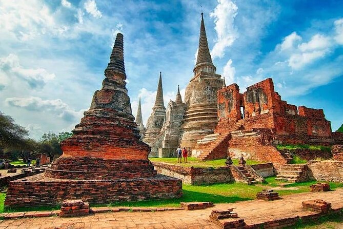 Ayutthaya Temples & Local Candy Tasting Private Tour (RotiSaiMai) - Key Points