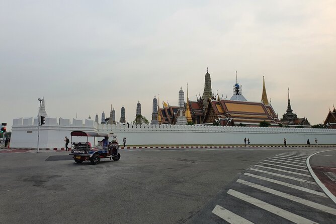 2 Hour Electric Tuk Tuk Cultural Tour of Bangkok - FAQ