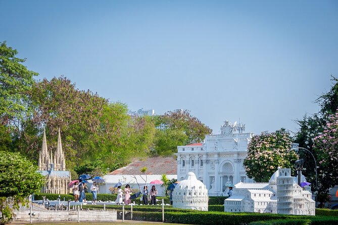 Pattaya Mini Siam World Wonders in Miniature Ticket - What to Expect During Your Visit